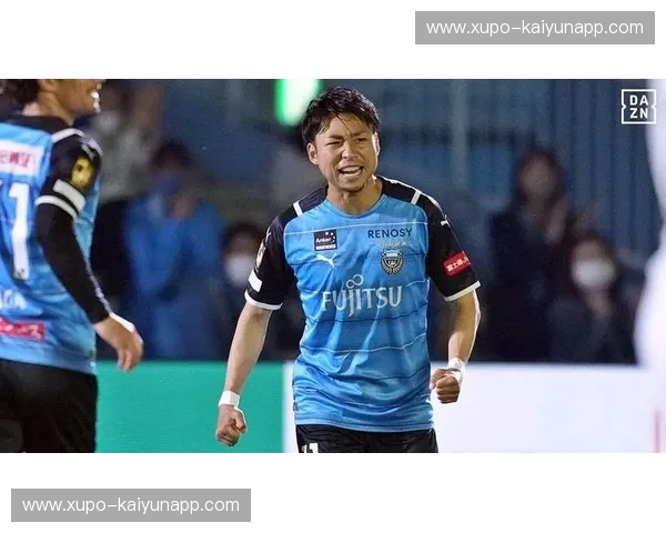 绿茵史诗：鹿岛鹿角与川崎前锋的激情碰撞，谁是J联赛的真正王者？